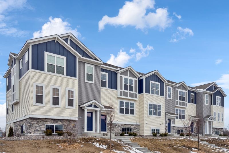 23295 Pine Dr, Rogers, MN 55374