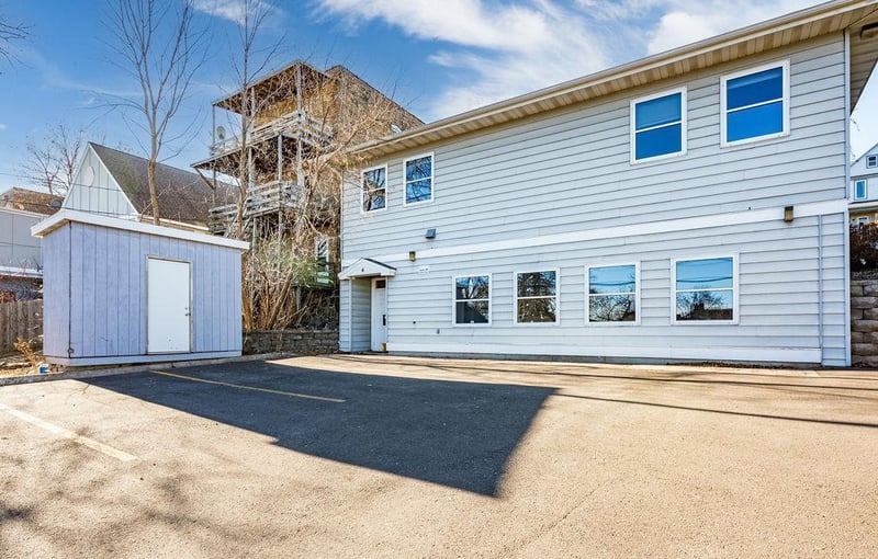 4 W 5th St, Duluth, MN 55806