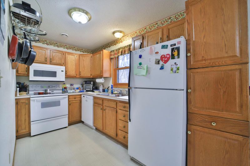 3987 Marshall St, Pequot Lakes, MN 56472