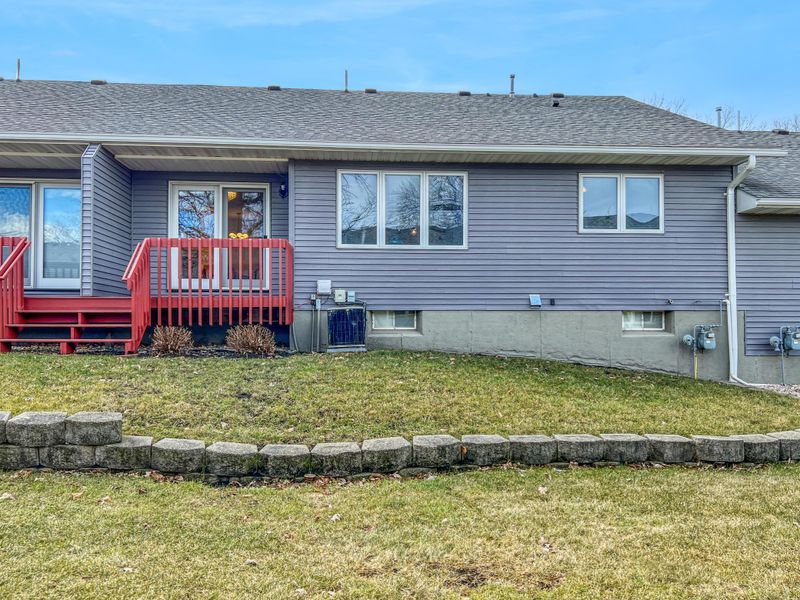 1611 Cadillac Ave, Fairmont, MN 56031