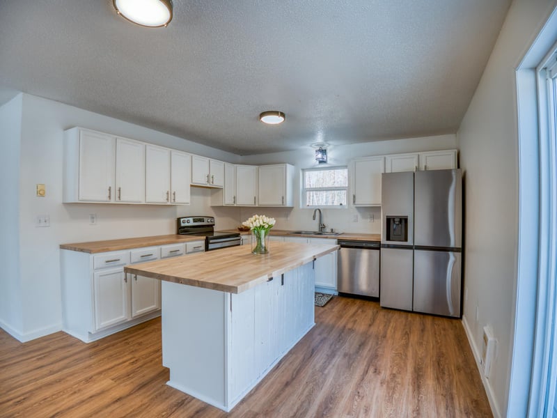 8117 Danikki Dr NE, Tenstrike, MN 56683