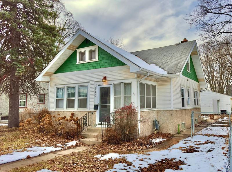 240 8th Ave S, South Saint Paul, MN 55075