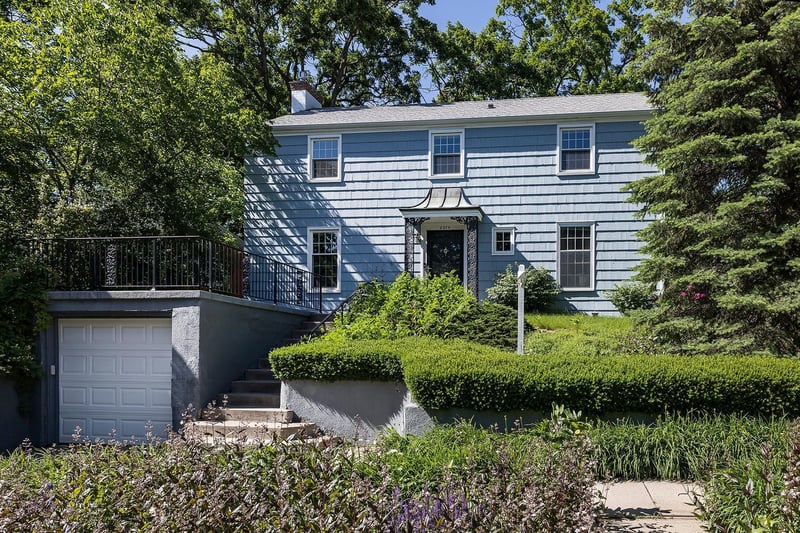 2279 Hoyt Ave W, Falcon Heights, MN 55108