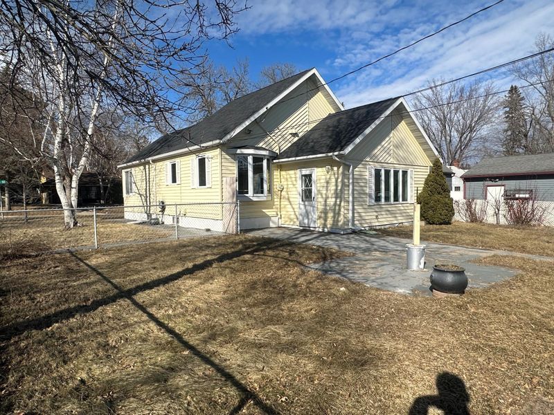 1023 SE 11th St, Brainerd, MN 56401