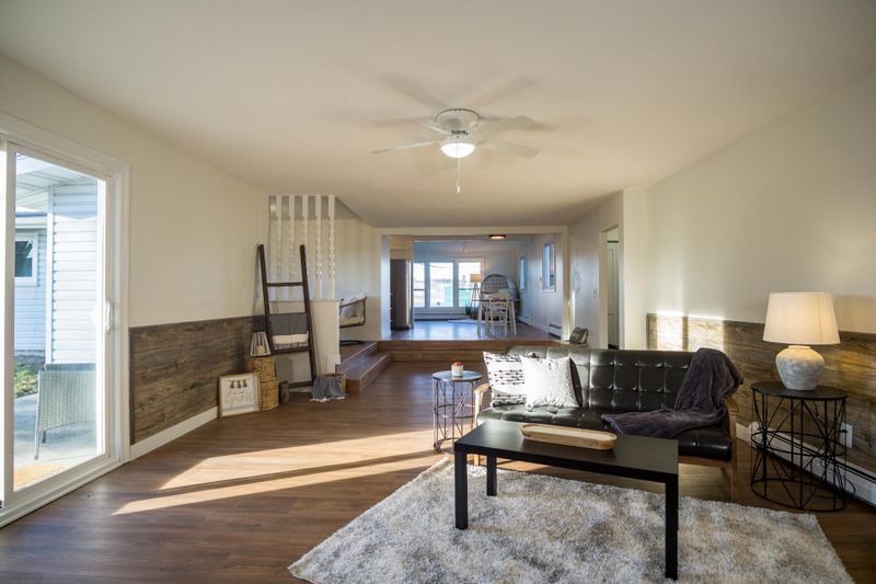 443 W Mill St, Mondovi, WI 54755