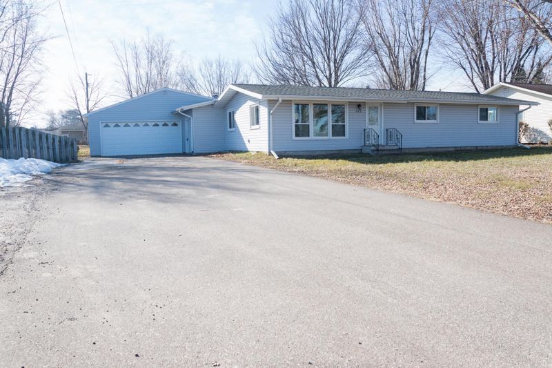 443 W Mill St, Mondovi, WI 54755