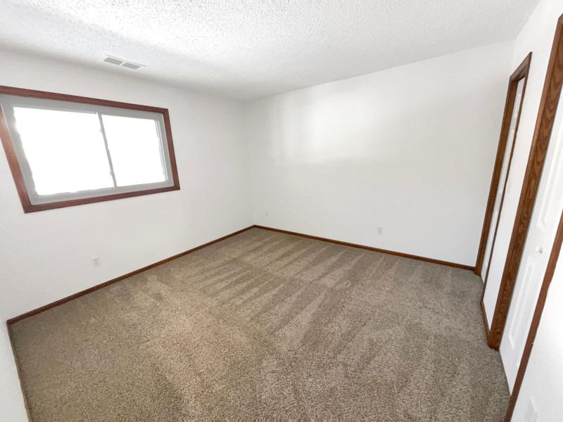 7883 72nd St S, Cottage Grove, MN 55016