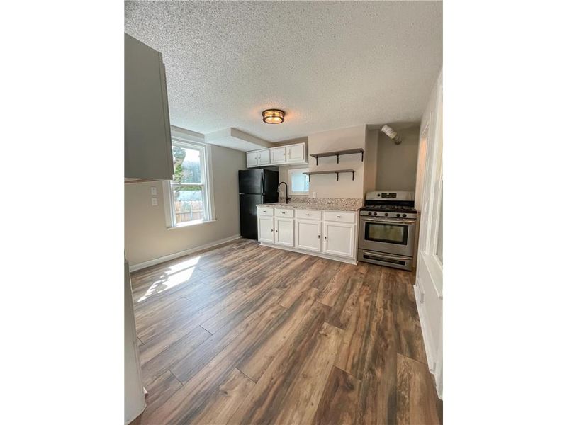 672 Magnolia Ave E, Saint Paul, MN 55106