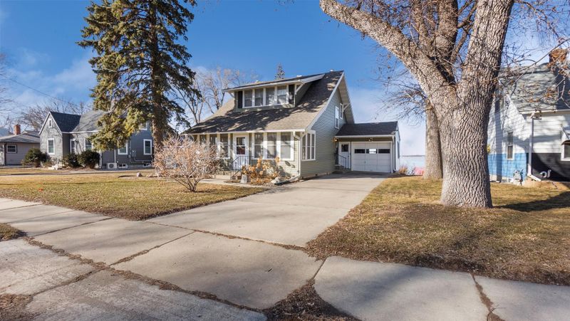 109 E Lake St, Osakis, MN 56360