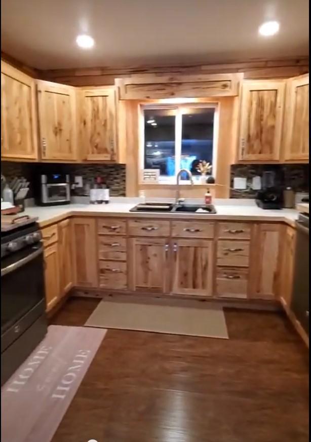 407 Toupin St, Oklee, MN 56742