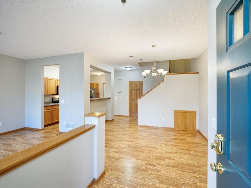 11307 Chisholm Cir NE #E, Blaine, MN 55449