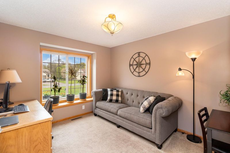 20090 Polk St NW, Elk River, MN 55330