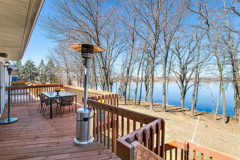 1865 County Road F E, White Bear Lake, MN 55110