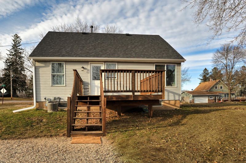 47 W 3rd St, Pease, MN 56363
