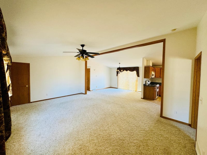 203 Co Hwy 10, Vesta, MN 56292