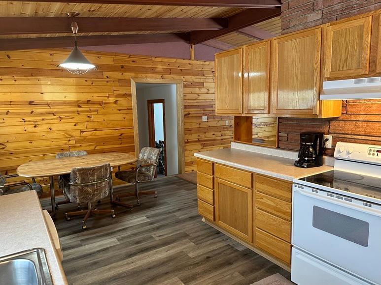 9965 Gappa Rd, Kabetogama, MN 56669