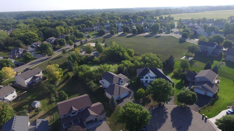 845 Hickory Pl, Jordan, MN 55352