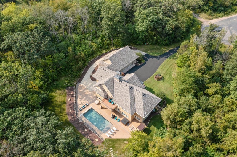 12381 Riverview Trl N, Stillwater, MN 55082