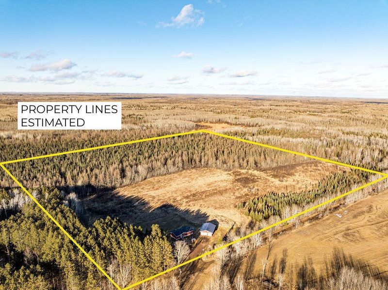 5143 Hendrickson Rd, Kettle River, MN 55757