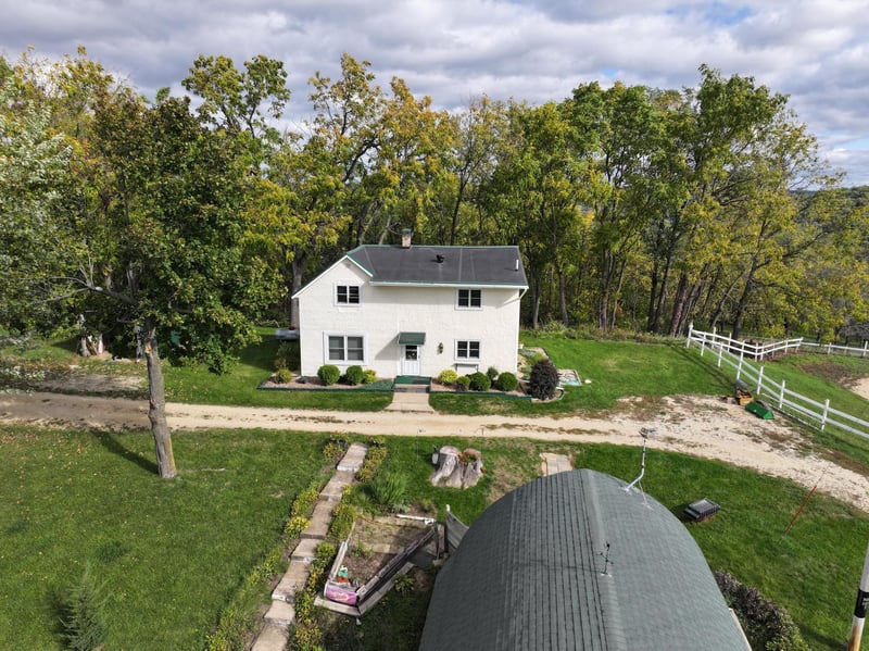 7622 Union Ridge Dr, Hokah, MN 55941