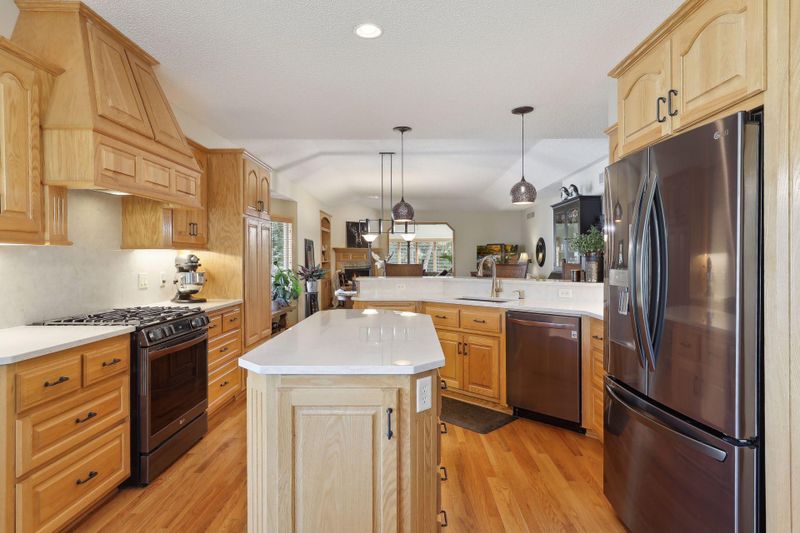 14311 Rochester St NE, Ham Lake, MN 55304