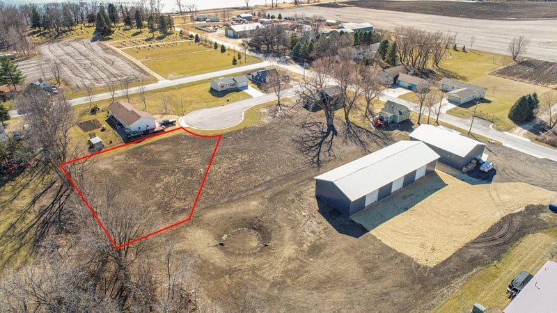XXXX Lewis Ln, Elysian, MN 56028