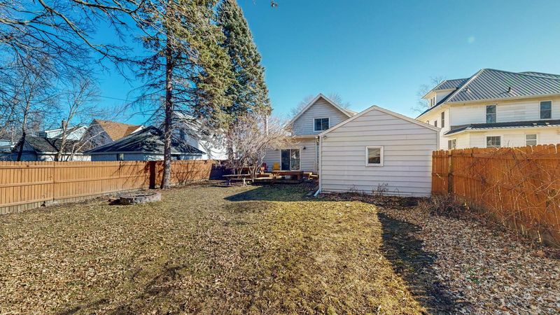 203 9th Ave SE, Rochester, MN 55904