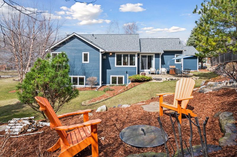 4156 Hallgren Ln, Excelsior, MN 55331