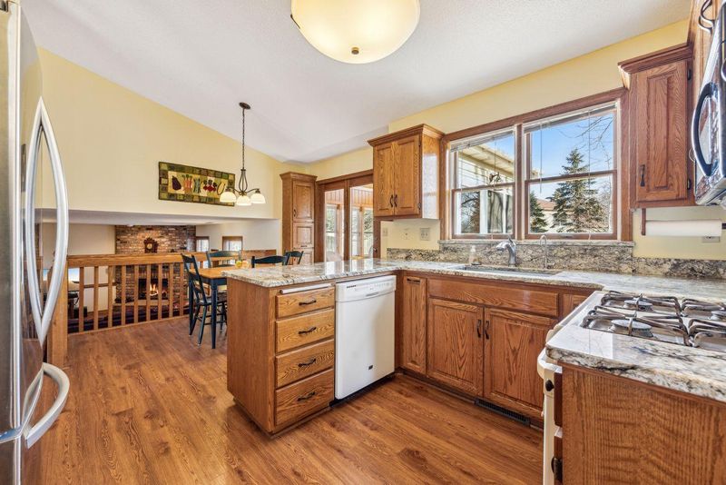 2520 Colony Cir, Saint Cloud, MN 56303