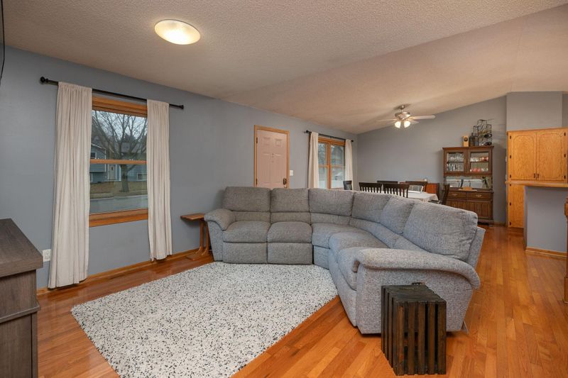 4917 22nd Ave NW, Rochester, MN 55901