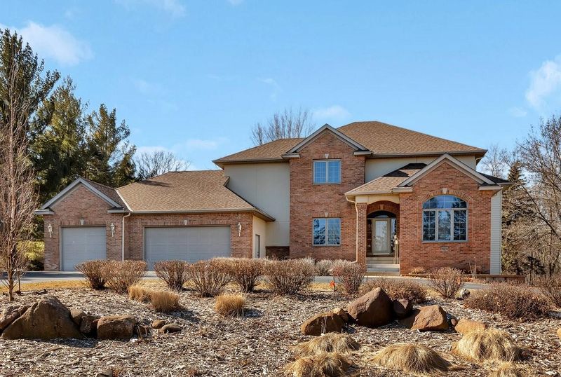3021 Walden Way, Saint Cloud, MN 56301