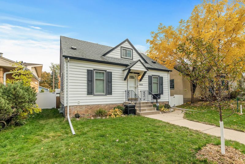 3650 Vincent Ave N, Minneapolis, MN 55412