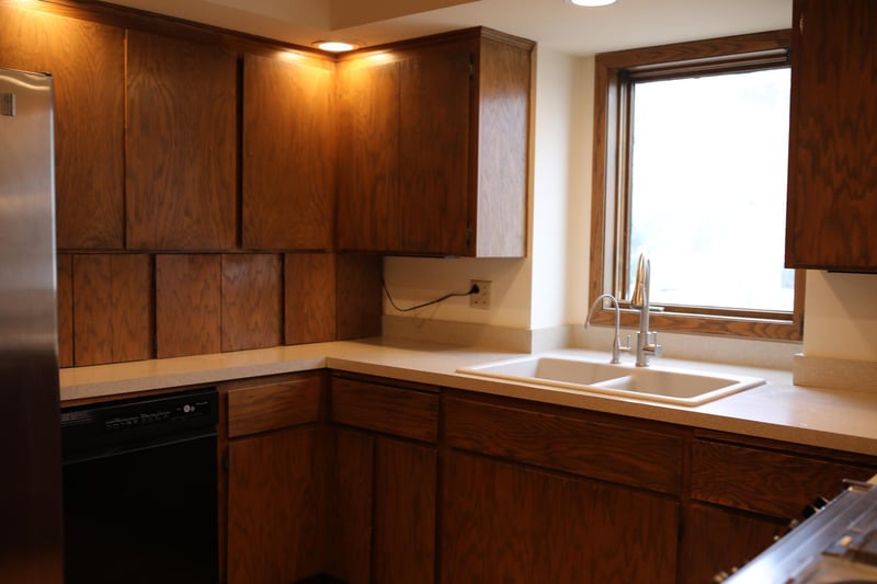 1211 Crystal Lake Rd E, Burnsville, MN 55306