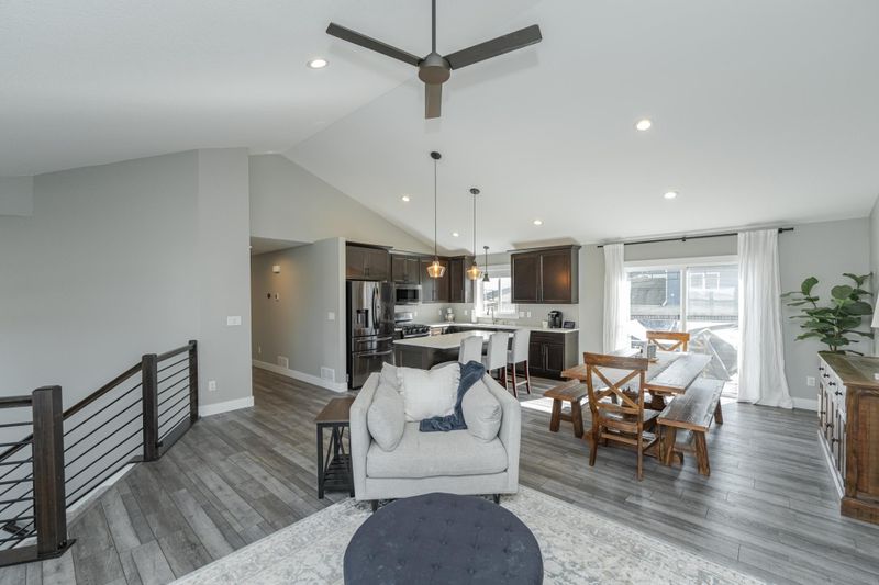 1668 Brandt Dr NE, Byron, MN 55920