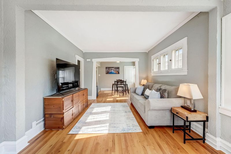 4118 Humboldt Ave N, Minneapolis, MN 55412
