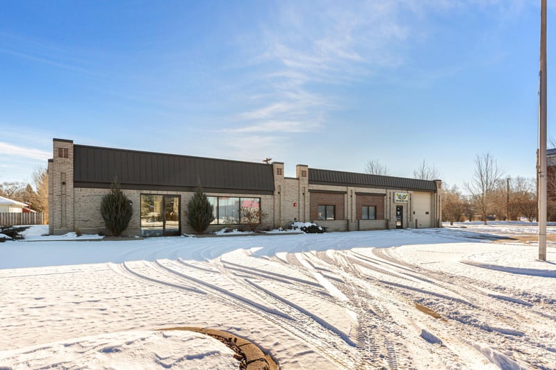 9323 Garfield Ave S, Bloomington, MN 55420