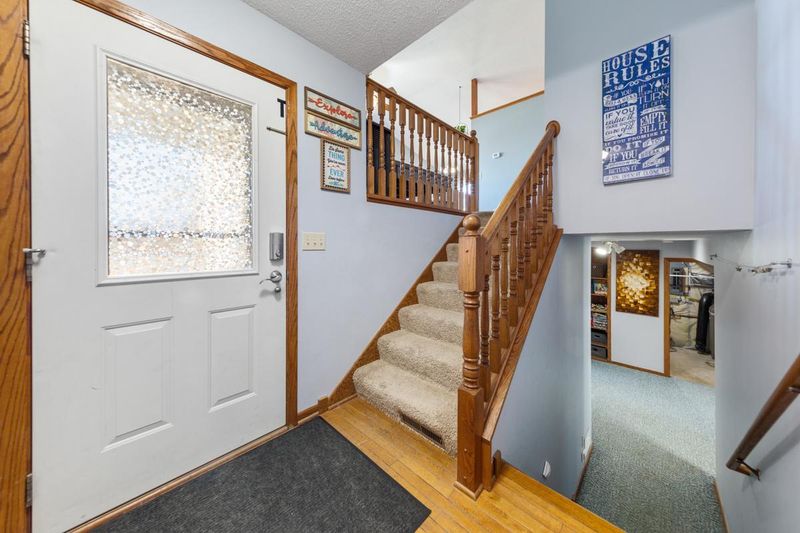 103 Meadow Ln, Janesville, MN 56048