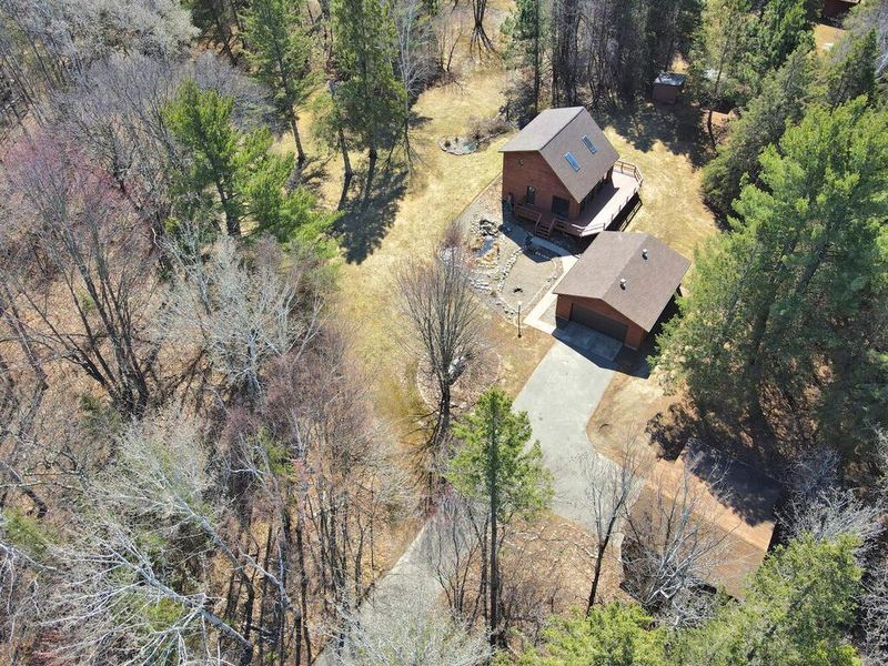 912 Trout Lake Rd, Grand Rapids, MN 55744