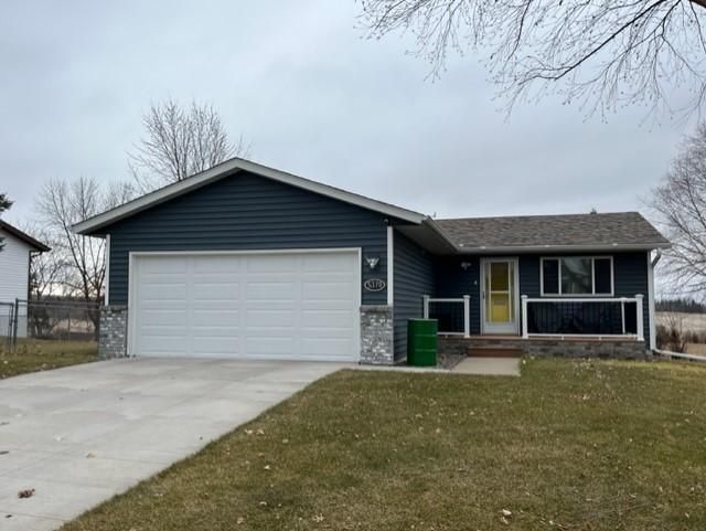 5370 Mallard Ln, Monticello, MN 55362