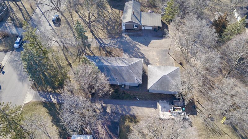 250 Chestnut St E, Annandale, MN 55302