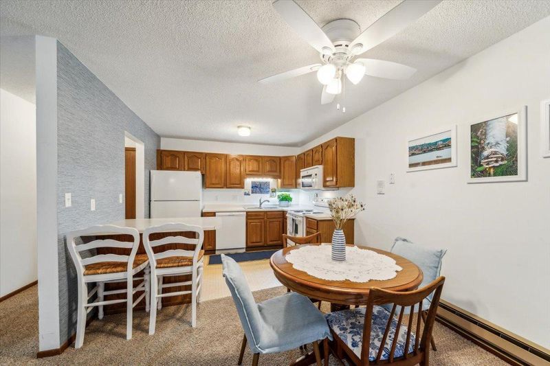 925 Bahls Dr #106, Hastings, MN 55033