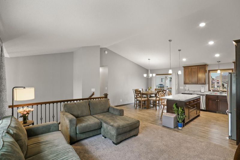 3438 236th Ln NW, Saint Francis, MN 55070
