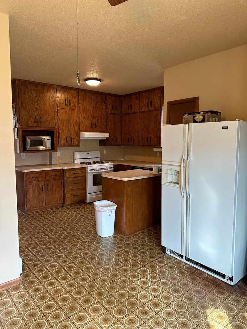 108 Bluejay Ave, Mayer, MN 55360