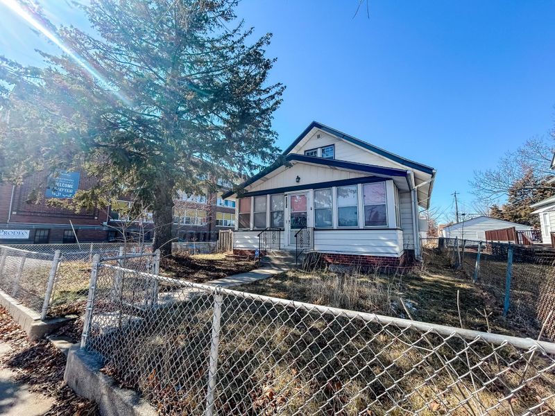 1173 Albemarle St, Saint Paul, MN 55117