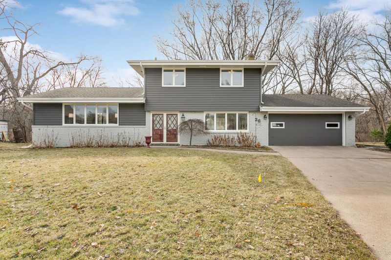 26 Battle Creek Pl, Saint Paul, MN 55119