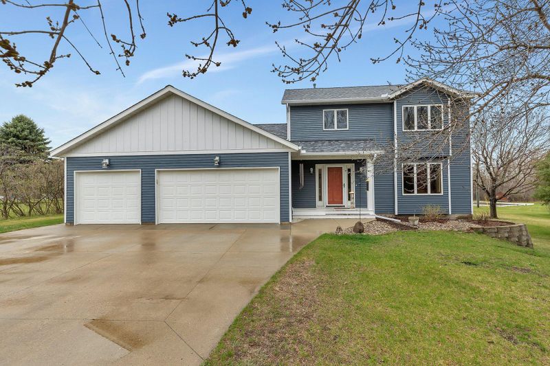 134 Morning View Rd, Sauk Centre, MN 56378
