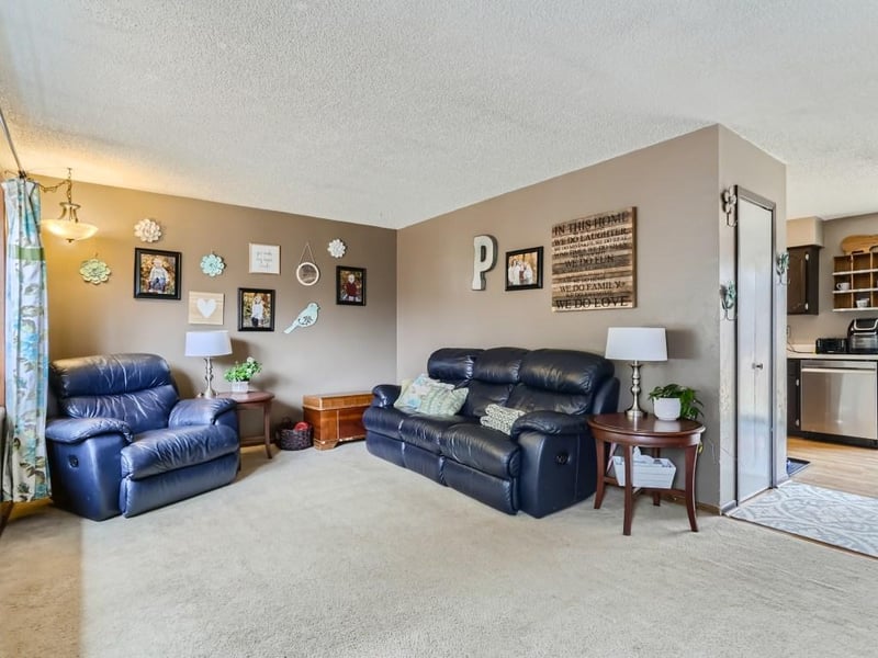 22824 Waconia Cir NE, East Bethel, MN 55005