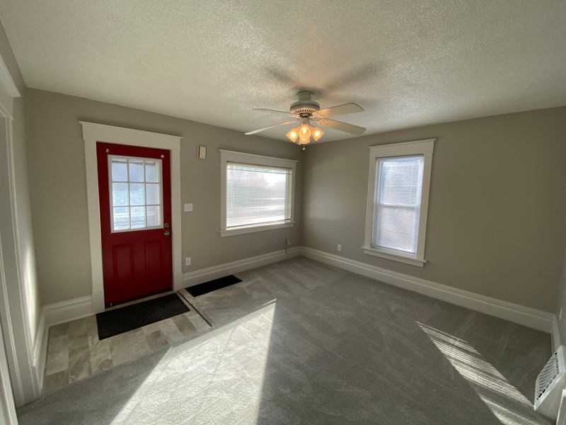 425 11th Ave SE, Rochester, MN 55904