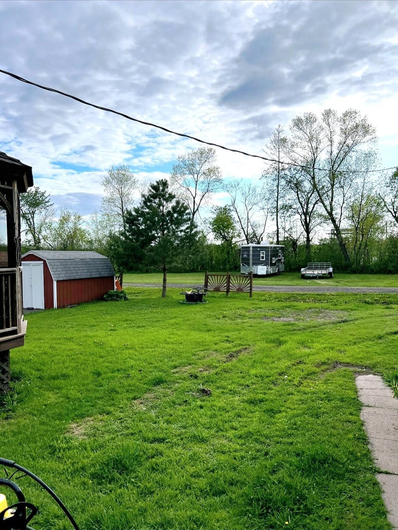 417 3rd Ave W, Halstad, MN 56548