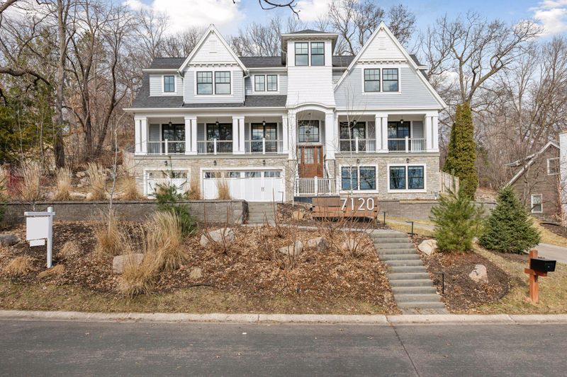 7120 Mark Terrace Dr, Edina, MN 55439